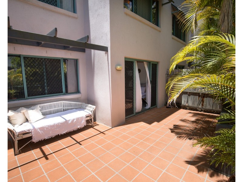 219 Wellington Road, East Brisbane QLD 4169