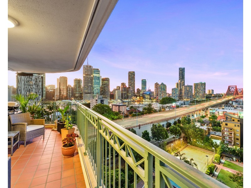 1 Goodwin Street, Kangaroo Point QLD 4169