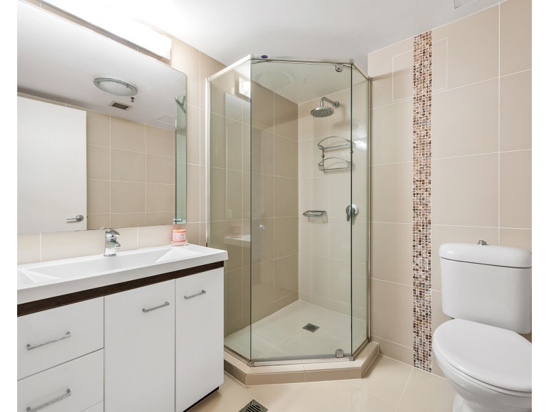 1 Goodwin Street, Kangaroo Point QLD 4169