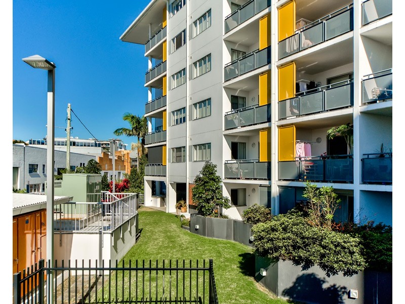 19 Masters Street, Newstead QLD 4006