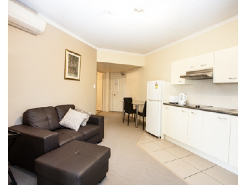 85 Deakin Street, Kangaroo Point QLD 4169