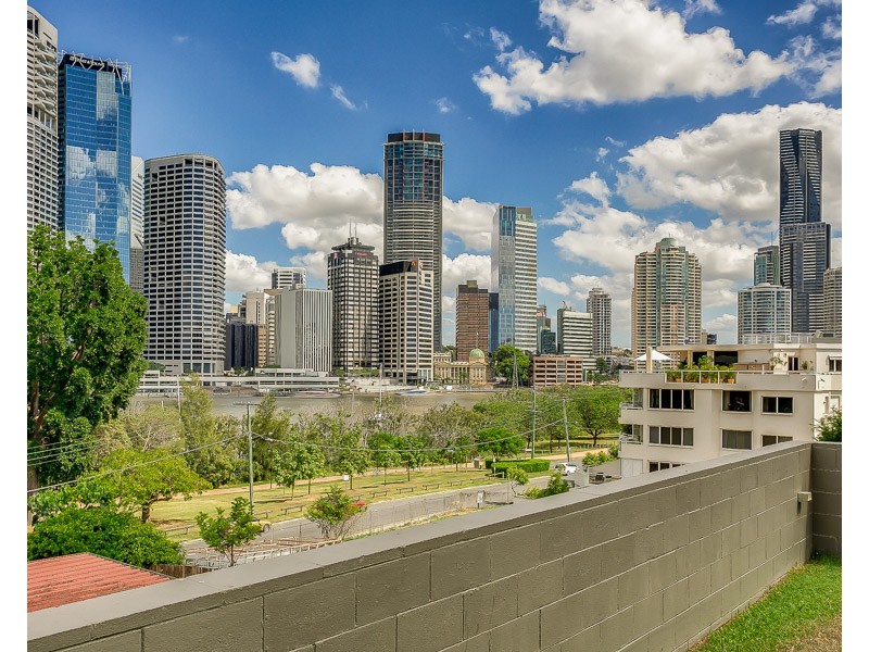 245 Main Street, Kangaroo Point QLD 4169