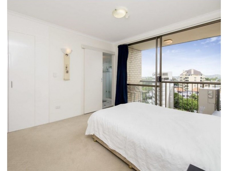89 Thorn Street, Kangaroo Point QLD 4169