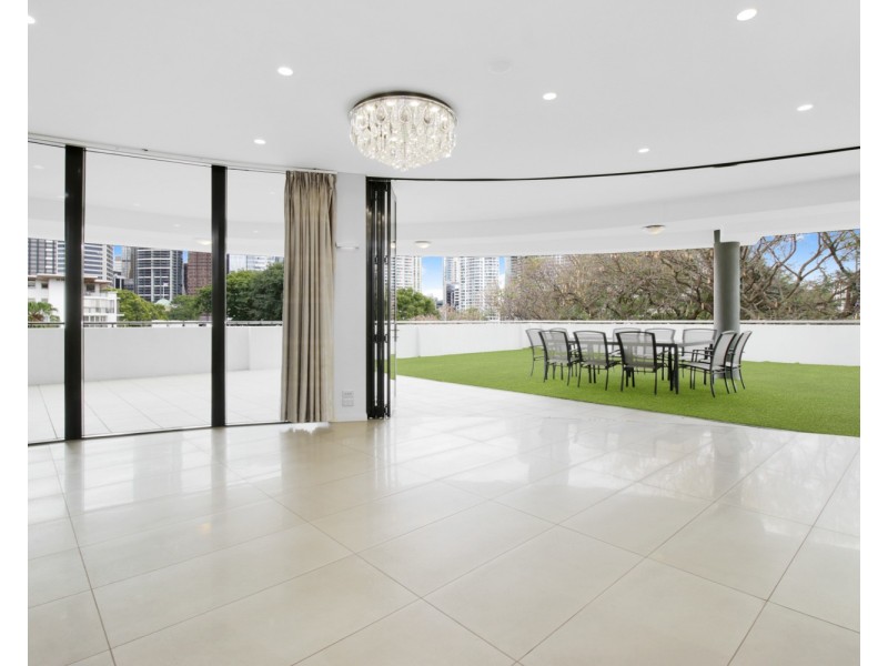 88 Main Street, Kangaroo Point QLD 4169
