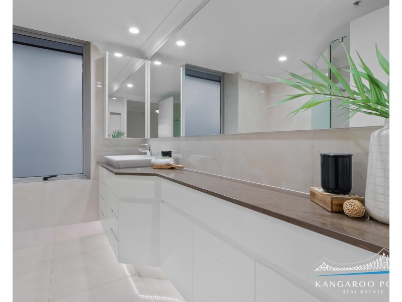 17/30 O’Connell Street, Kangaroo Point QLD 4169