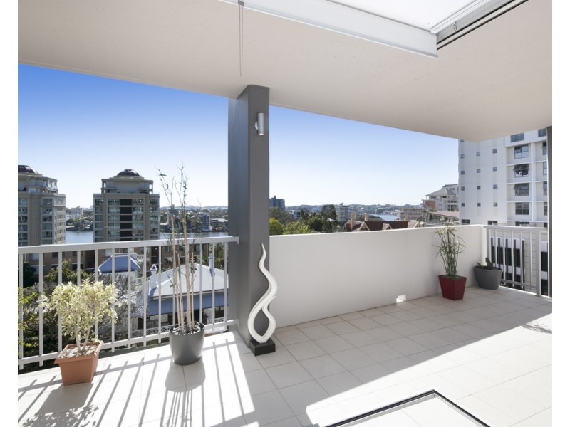 153 Lambert Street, Kangaroo Point QLD 4169