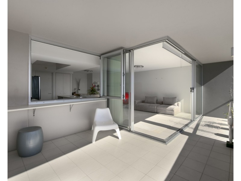 153 Lambert Street, Kangaroo Point QLD 4169