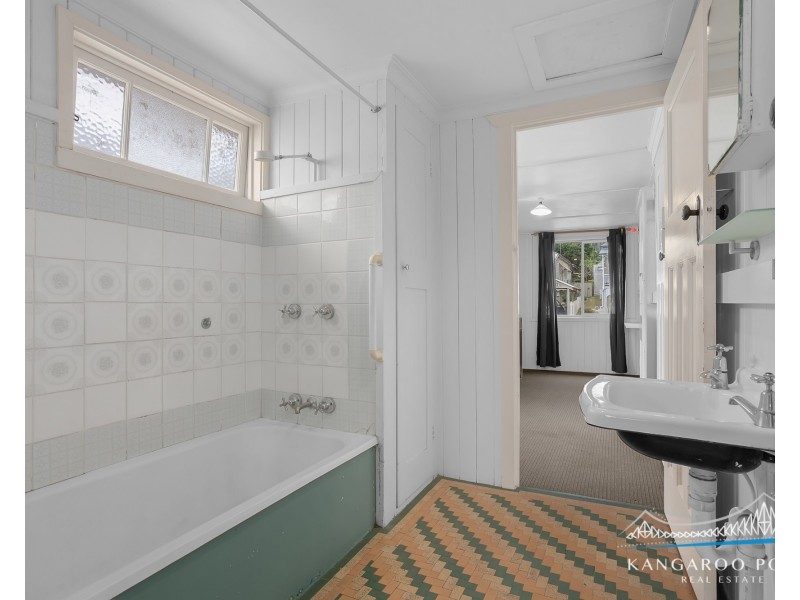 151 Main Avenue, Windsor QLD 4030