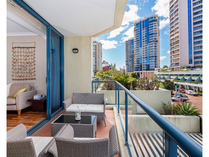 35 Ferry Street, Kangaroo Point QLD 4169