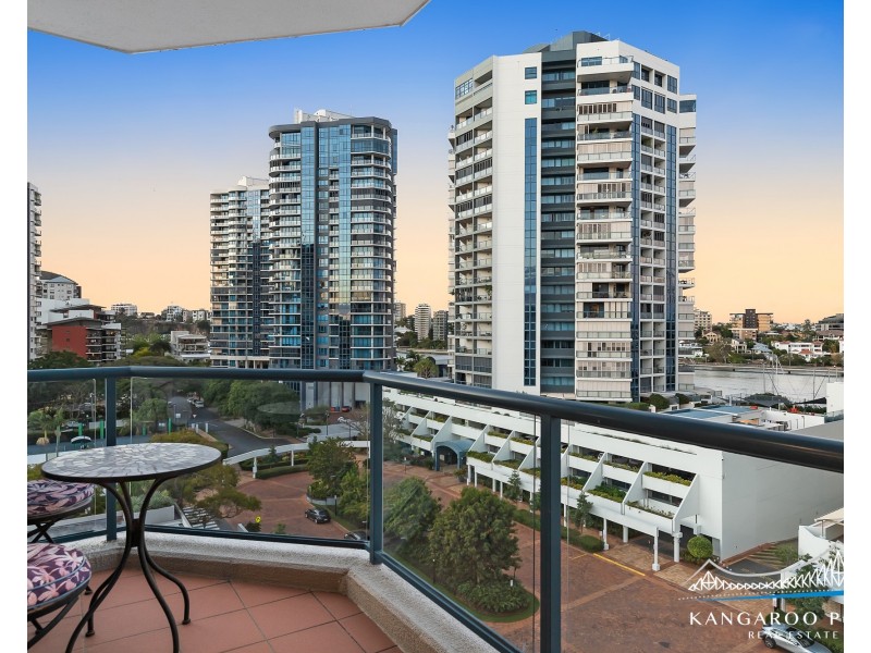 714/35 Prospect Street, Kangaroo Point QLD 4169