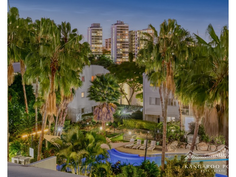 55 Baildon Street, Kangaroo Point QLD 4169