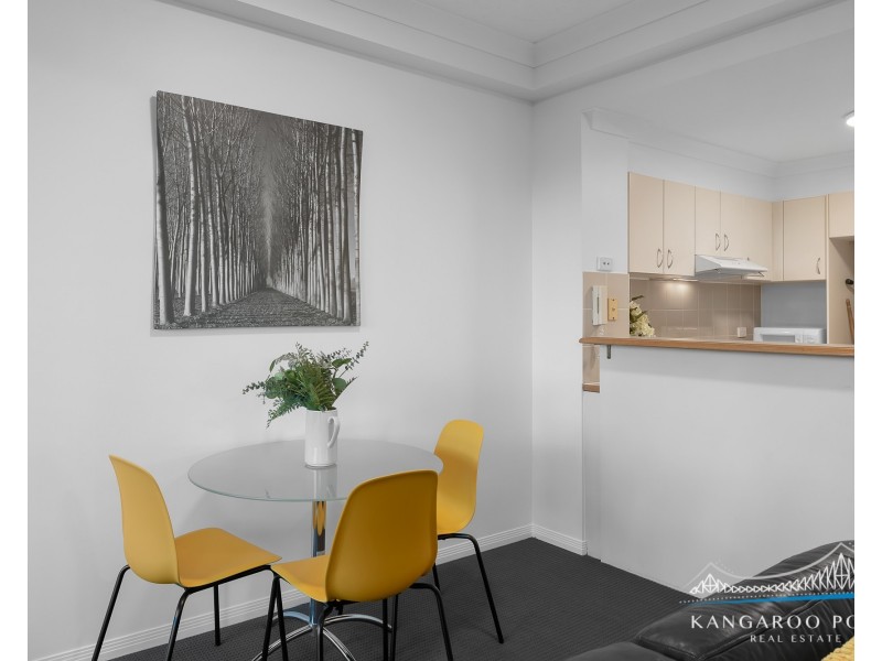 55 Baildon Street, Kangaroo Point QLD 4169