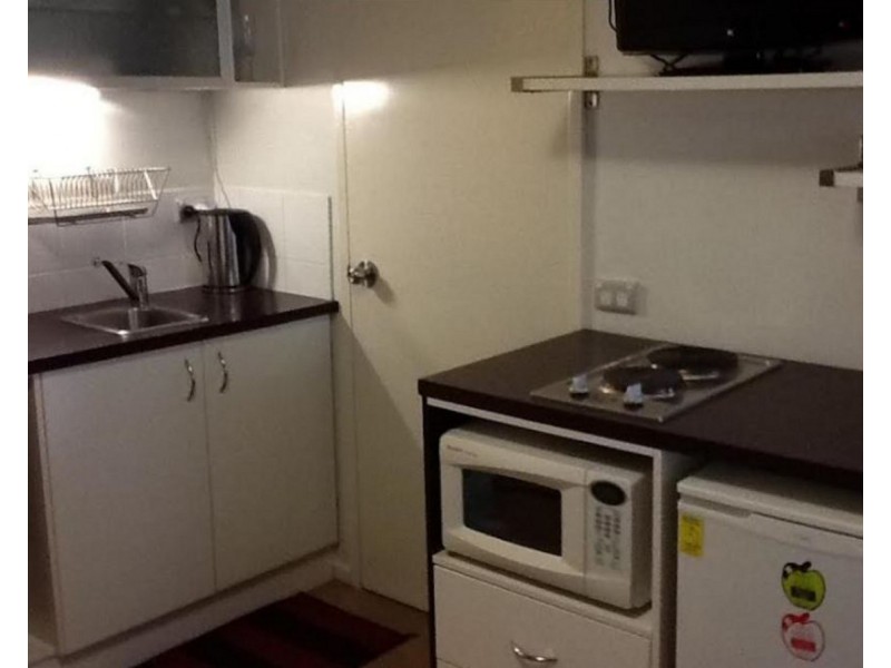 75 Thorn Street, Kangaroo Point QLD 4169