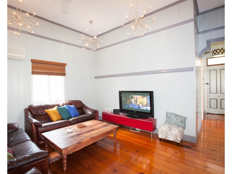 9 Princhester Street, West End QLD 4101