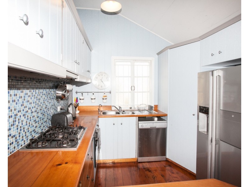 9 Princhester Street, West End QLD 4101