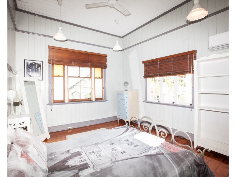 9 Princhester Street, West End QLD 4101