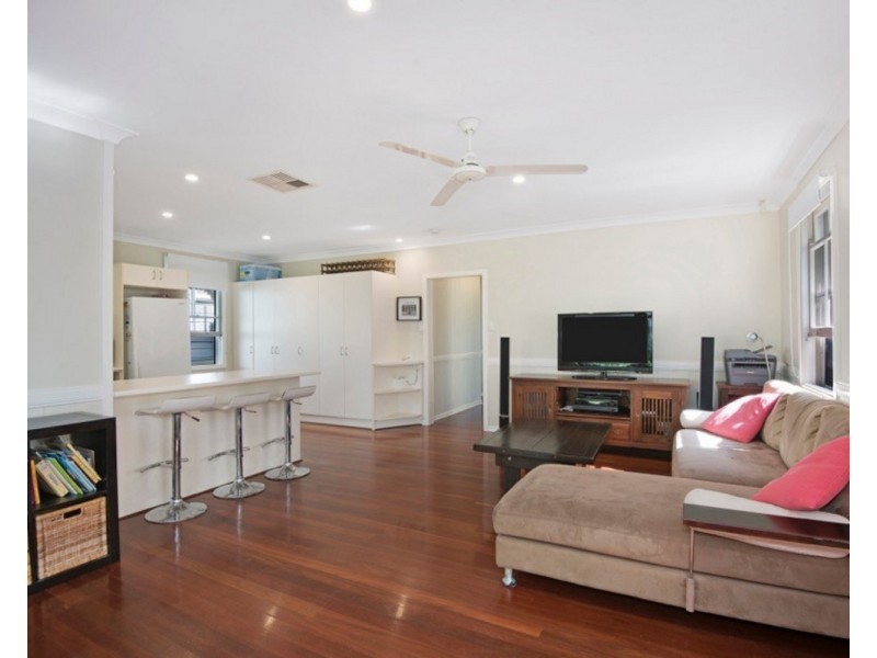 58 Sinclair Street, Kangaroo Point QLD 4169