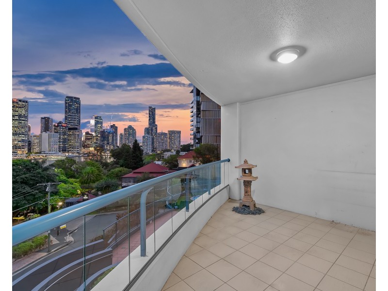 6/321 Main Street, Kangaroo Point QLD 4169