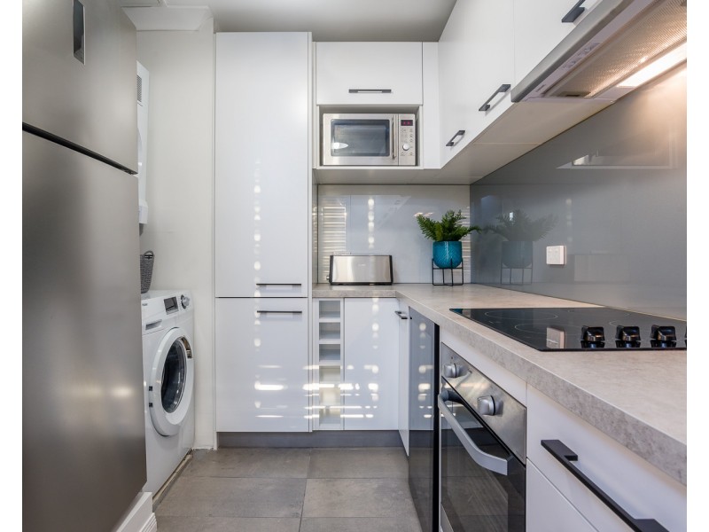 55 Baildon Street, Kangaroo Point QLD 4169