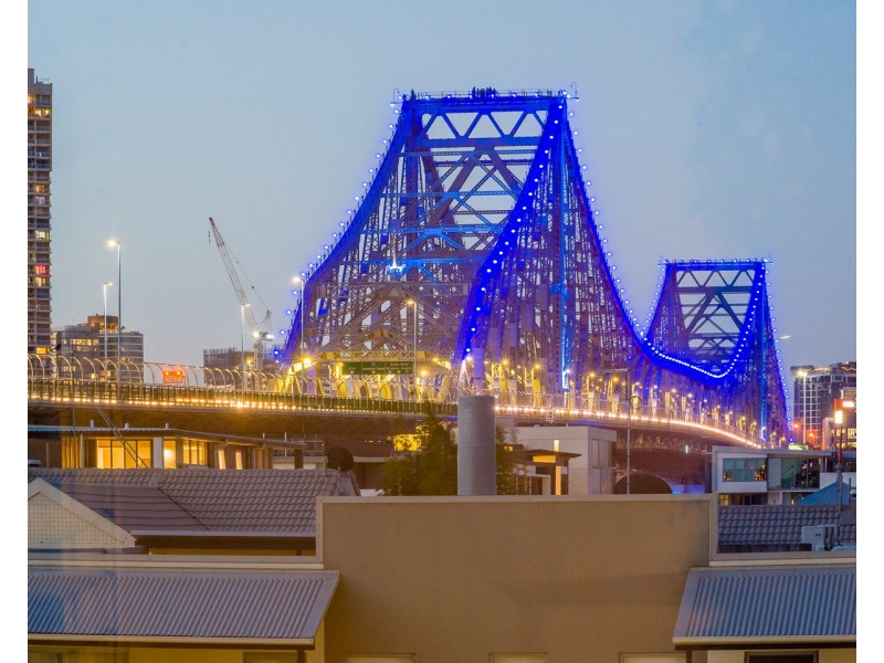 55 Baildon Street, Kangaroo Point QLD 4169