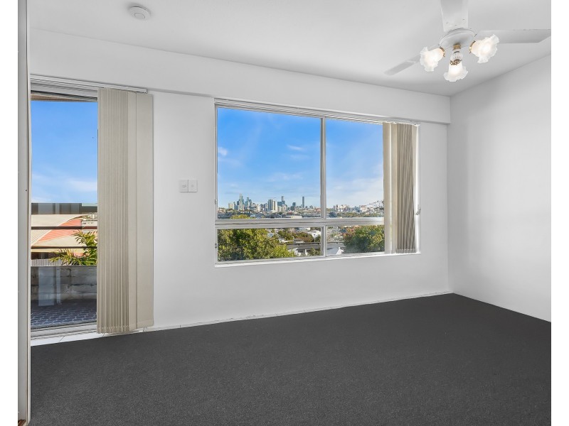 24 Whytecliffe Street, Albion QLD 4010