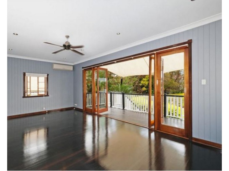 20 Tarana Street, Camp Hill QLD 4152