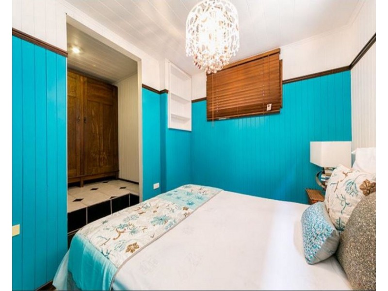 20 Tarana Street, Camp Hill QLD 4152