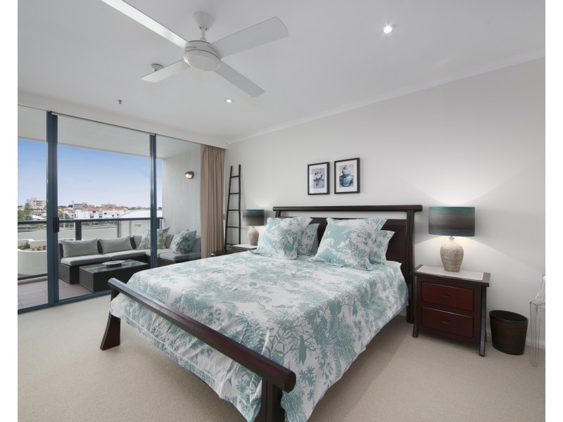 8 Goodwin Street, Kangaroo Point QLD 4169