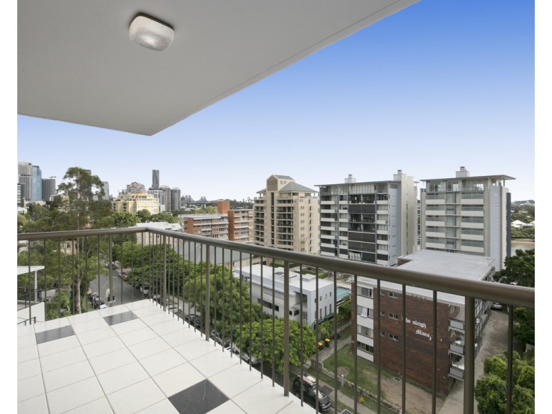 89 Thorn Street, Kangaroo Point QLD 4169