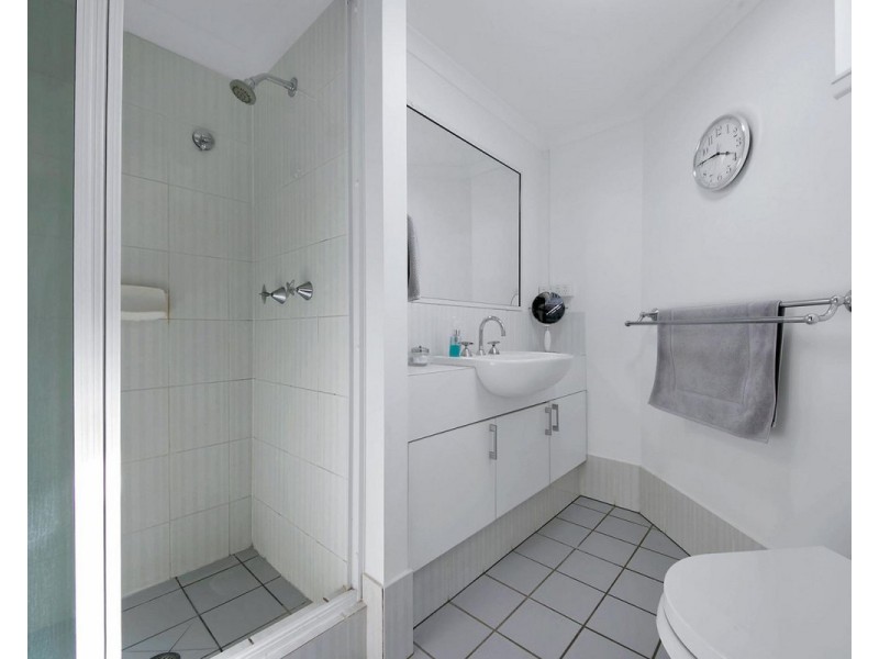 55 Thorn Street, Kangaroo Point QLD 4169