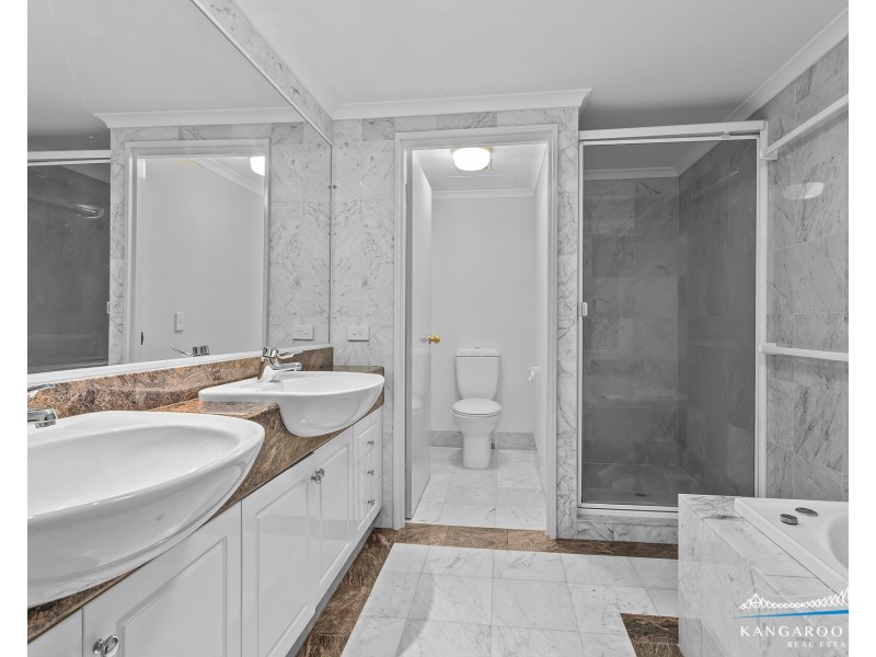 75/8 Goodwin Street, Kangaroo Point QLD 4169