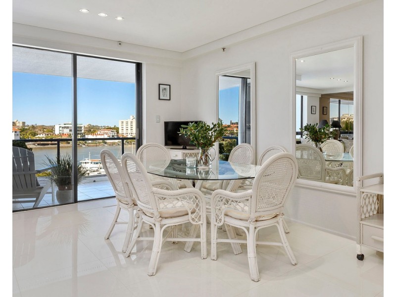 42 Ferry Street, Kangaroo Point QLD 4169