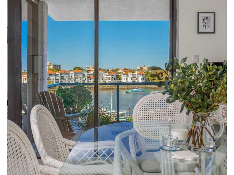 42 Ferry Street, Kangaroo Point QLD 4169