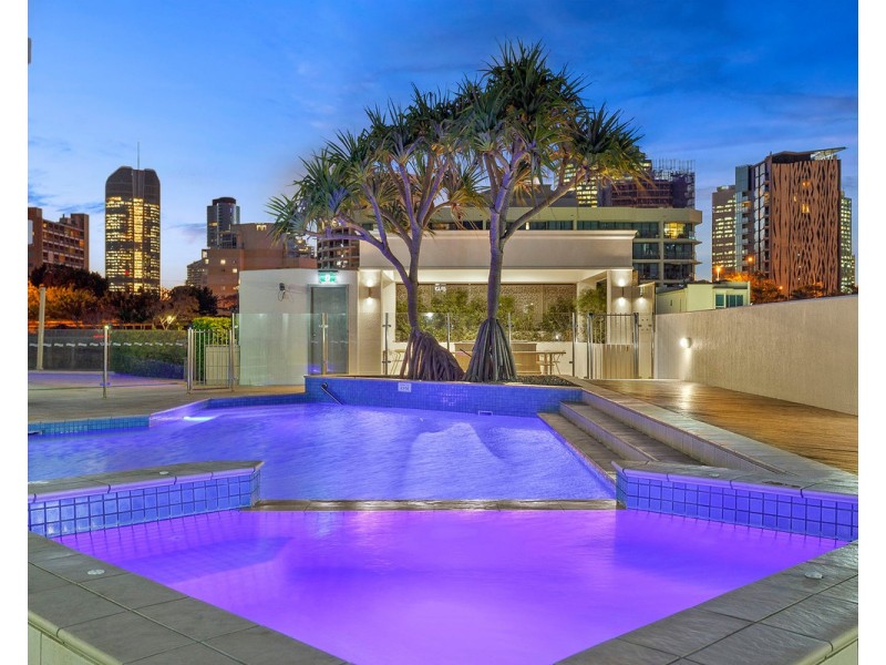 42 Ferry Street, Kangaroo Point QLD 4169