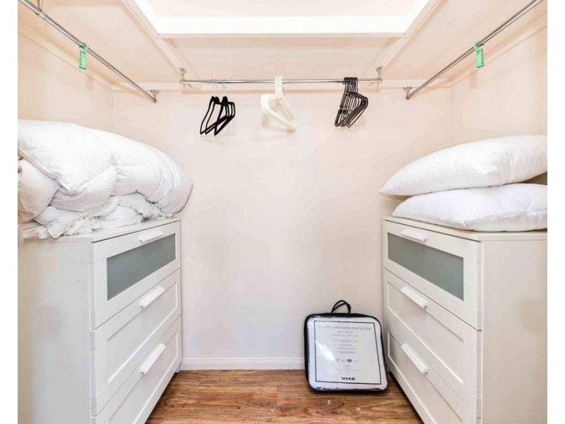 2/20 Keith Street, St Lucia QLD 4067