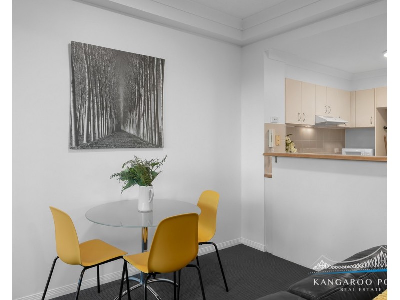 55 Baildon Street, Kangaroo Point QLD 4169