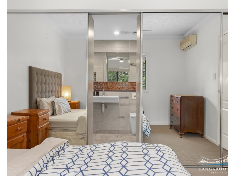 40 Bell Street, Kangaroo Point QLD 4169