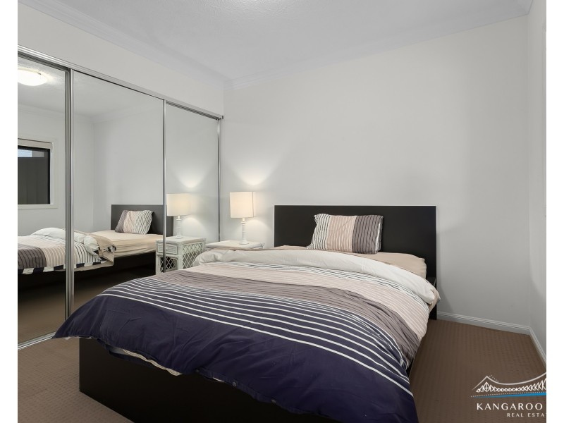40 Bell Street, Kangaroo Point QLD 4169