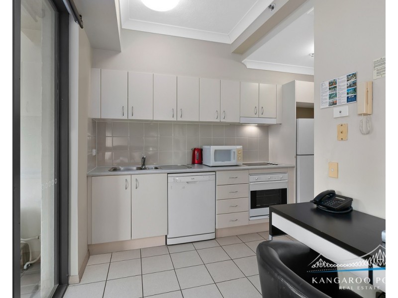 55 Baildon Street, Kangaroo Point QLD 4169