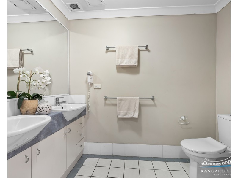 5111/55 Baildon Street, Kangaroo Point QLD 4169