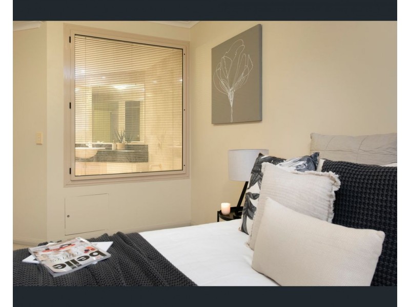 2 Goodwin Street, Kangaroo Point QLD 4169