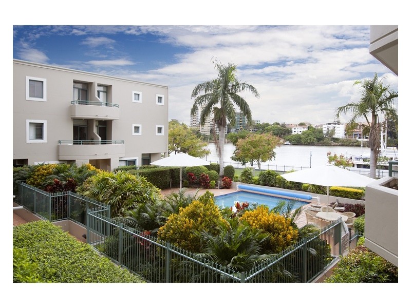10 Goodwin Street, Kangaroo Point QLD 4169