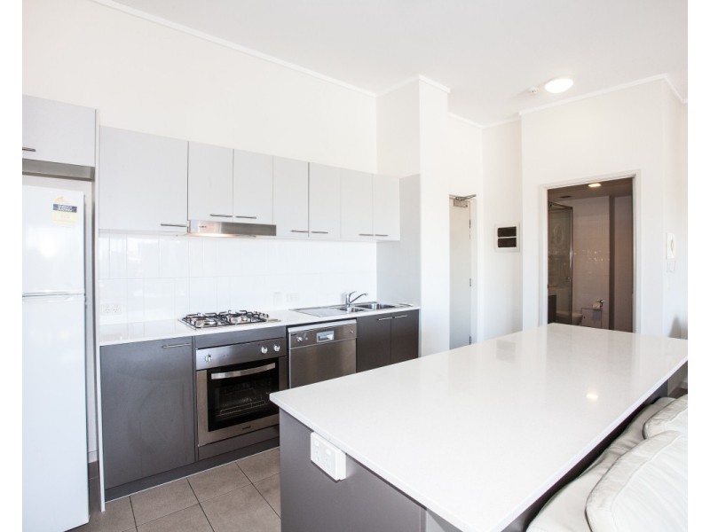 19 Masters Street, Newstead QLD 4006