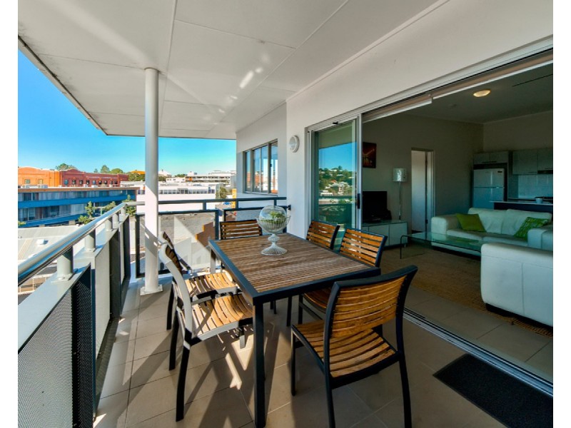 19 Masters Street, Newstead QLD 4006