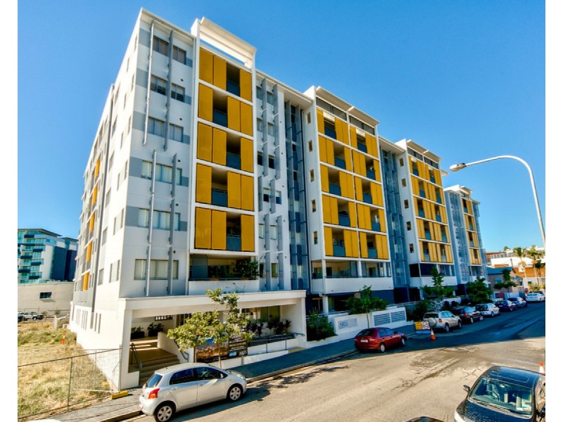 19 Masters Street, Newstead QLD 4006