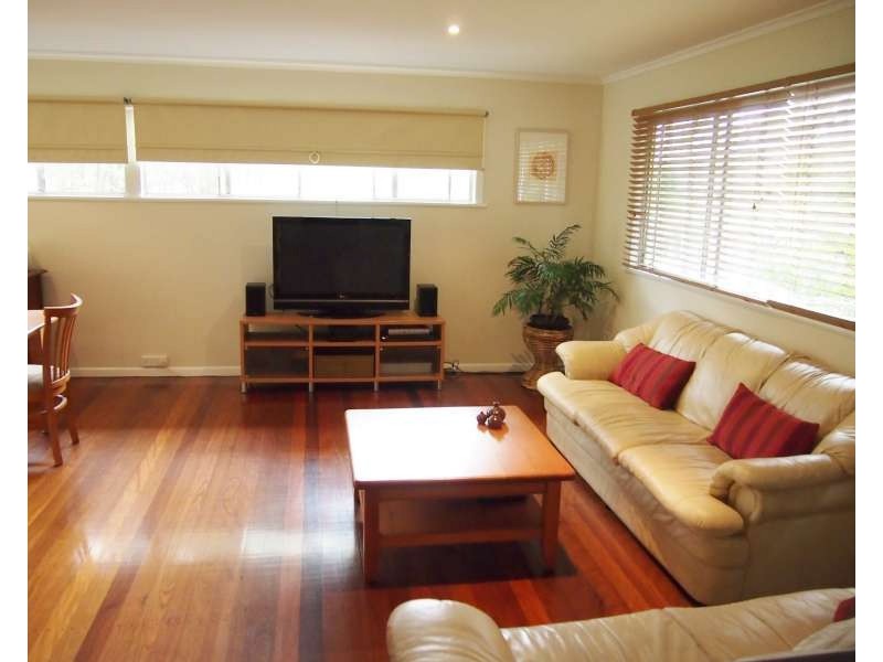 64 Oberon Street, Morningside QLD 4170