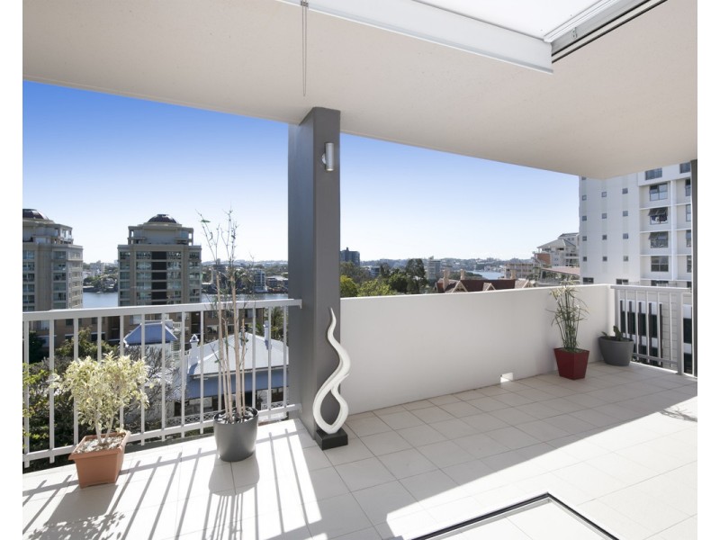 153 Lambert Street, Kangaroo Point QLD 4169