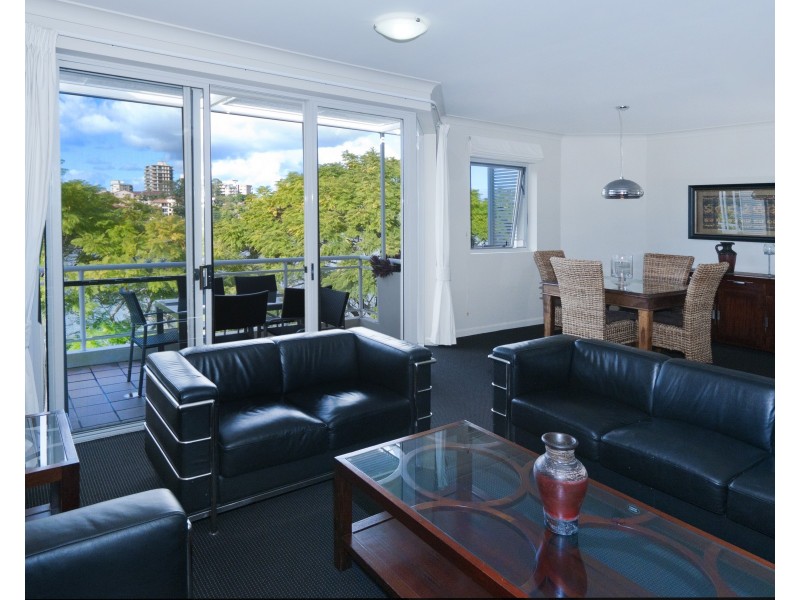 48 Rotherham Street, Kangaroo Point QLD 4169