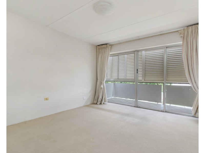 4/52 Wynnum Road, Norman Park QLD 4170