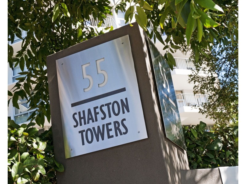 55 Thorn Street, Kangaroo Point QLD 4169